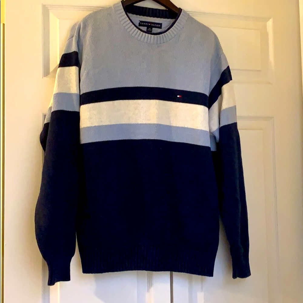 Classic Tommy Hilfiger Sweater